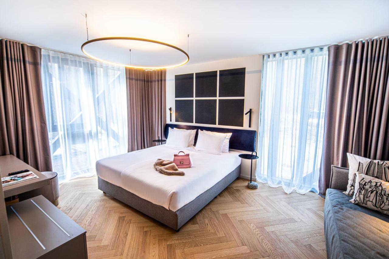 Hotel Cad 4*